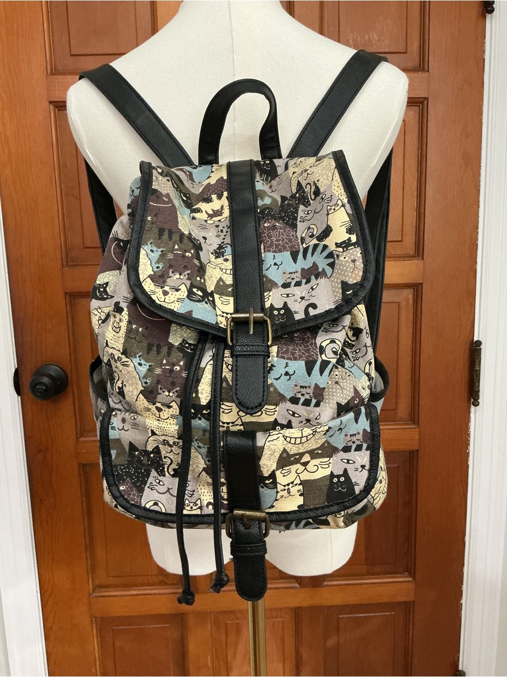 Vintage Unionbay Cartoon Cat Canvas Drawstring Magnetic Buckle Backpack